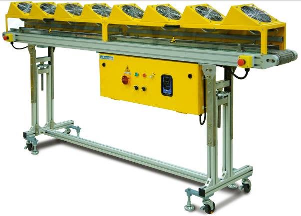 Air cooling conveyor